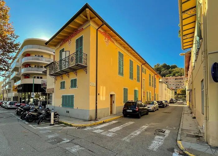 Menton Ville 5 Pers Parking Wifi Ac